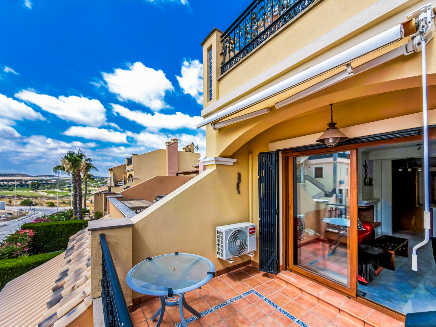 Resale - 2 Bed 2 Bath Penthouse apartment with roof terrace in La Finca Golf Algorfa, with community Pool - calle benferri la finca golf Algorfa - Alicante