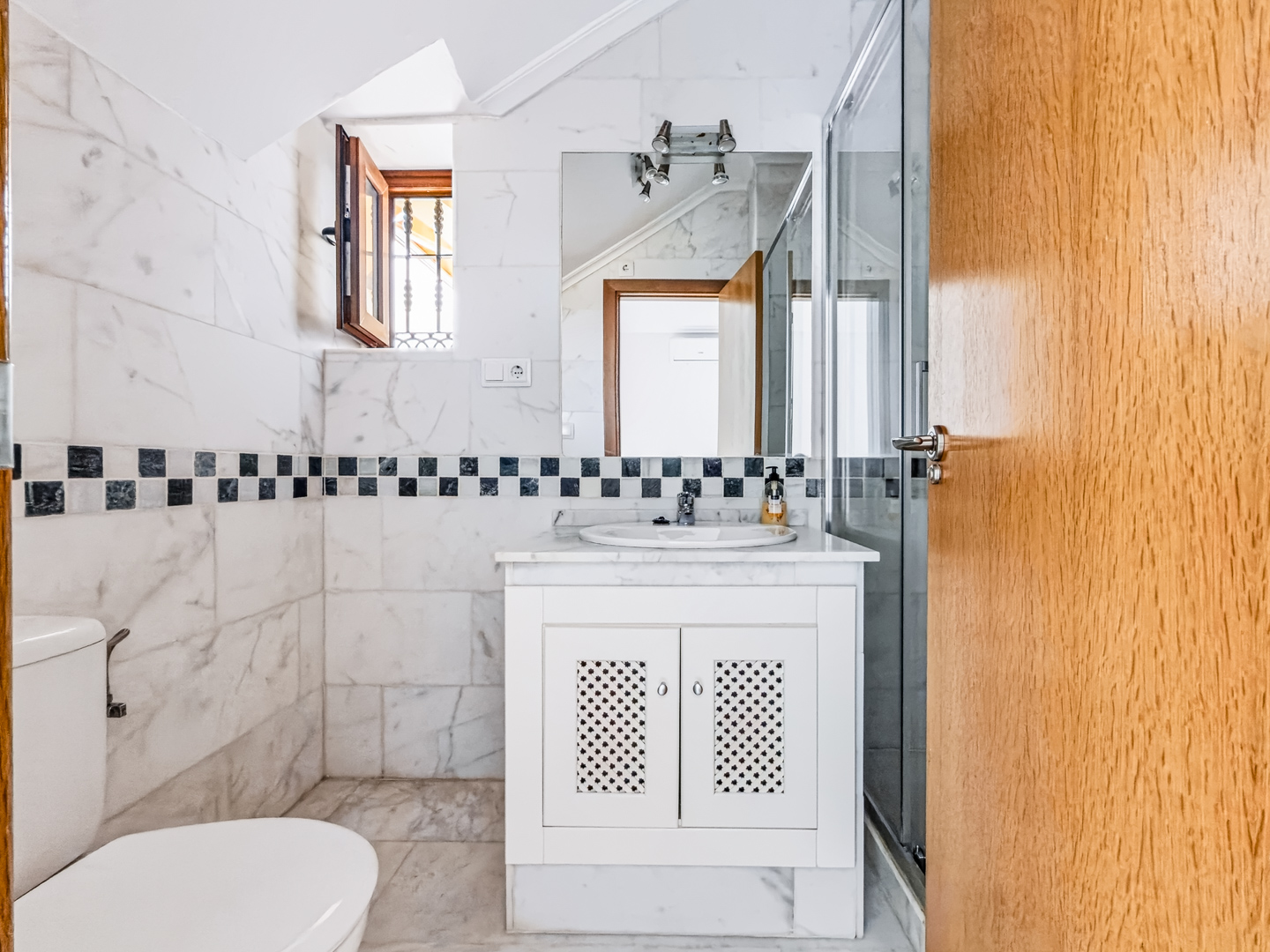 Resale - 2 Bed 2 Bath Penthouse apartment with roof terrace in La Finca Golf Algorfa, with community Pool - calle benferri la finca golf Algorfa - Alicante