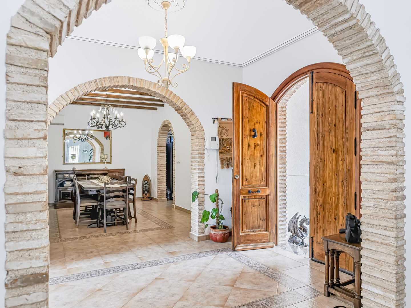 Resale - 6 bedroom 4 bathroom villa and cave house for sale in Las Casicas, Fortuna - paraje de las casicas - Murcia