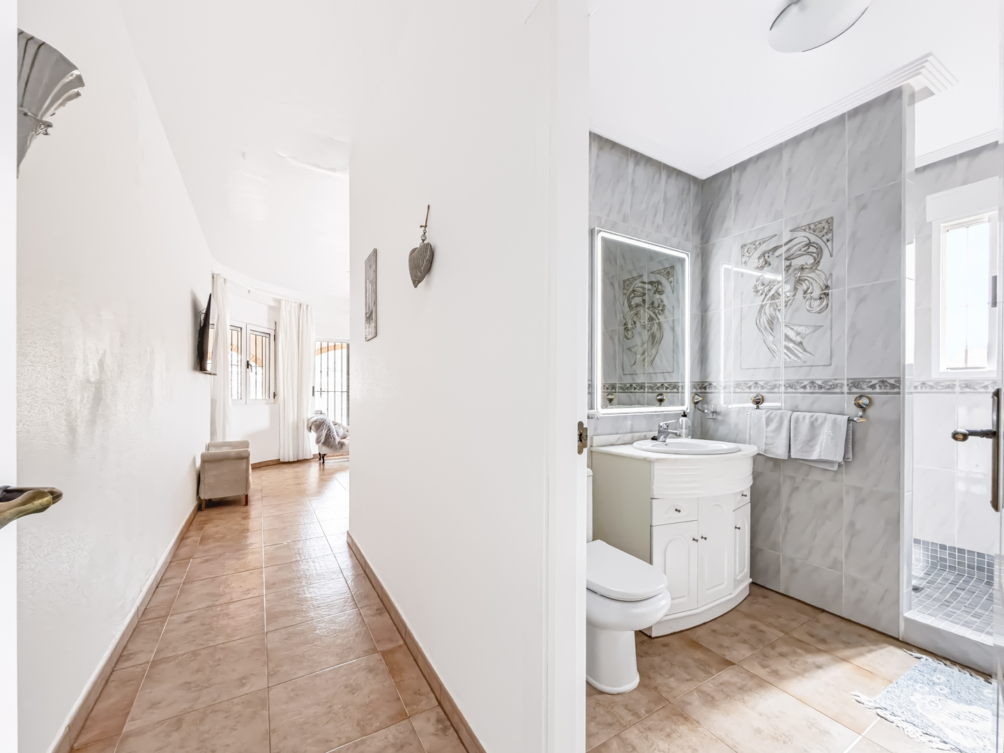 Resale - 6 bedroom 4 bathroom villa and cave house for sale in Las Casicas, Fortuna - paraje de las casicas - Murcia