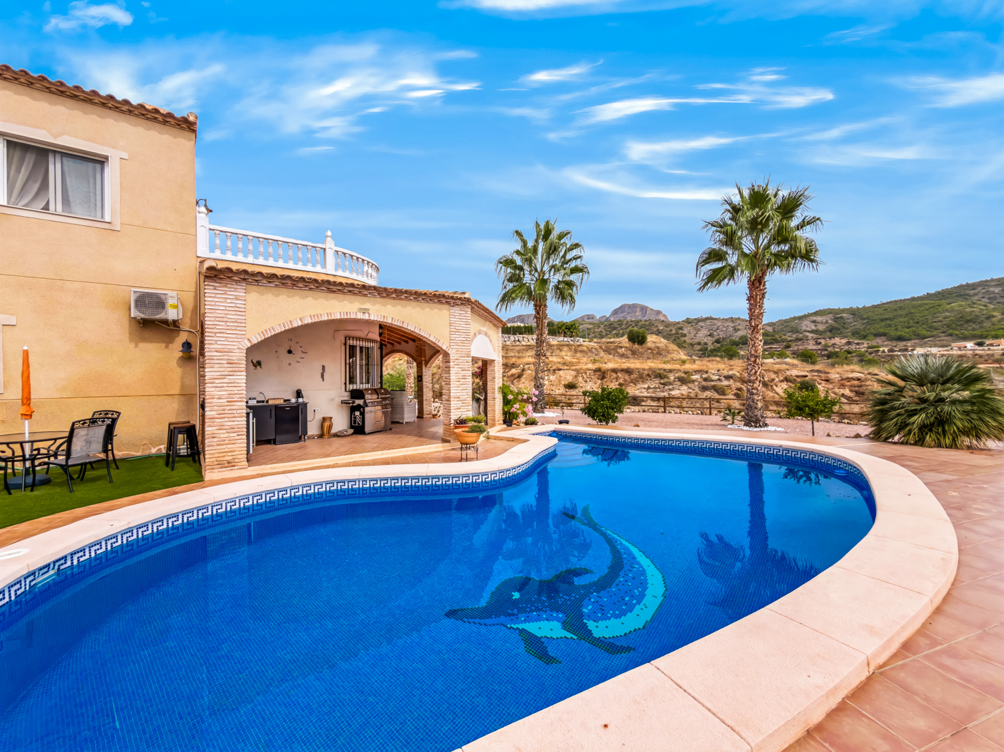 Resale - 6 bedroom 4 bathroom villa and cave house for sale in Las Casicas, Fortuna - paraje de las casicas - Murcia