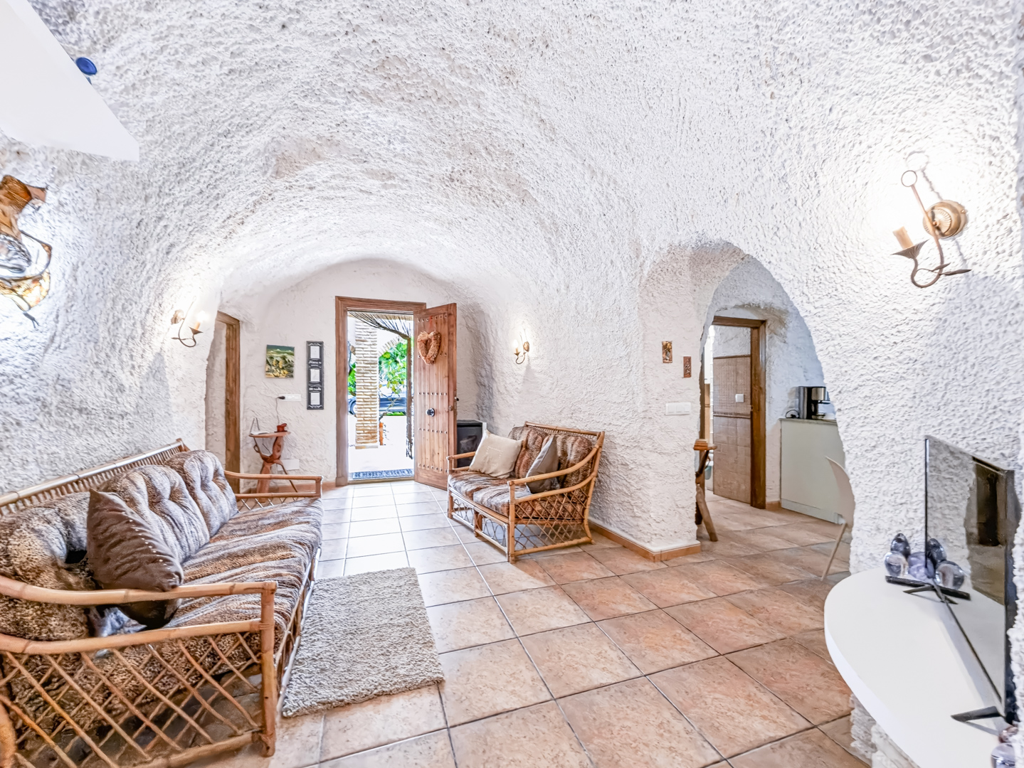 Resale - 6 bedroom 4 bathroom villa and cave house for sale in Las Casicas, Fortuna - paraje de las casicas - Murcia