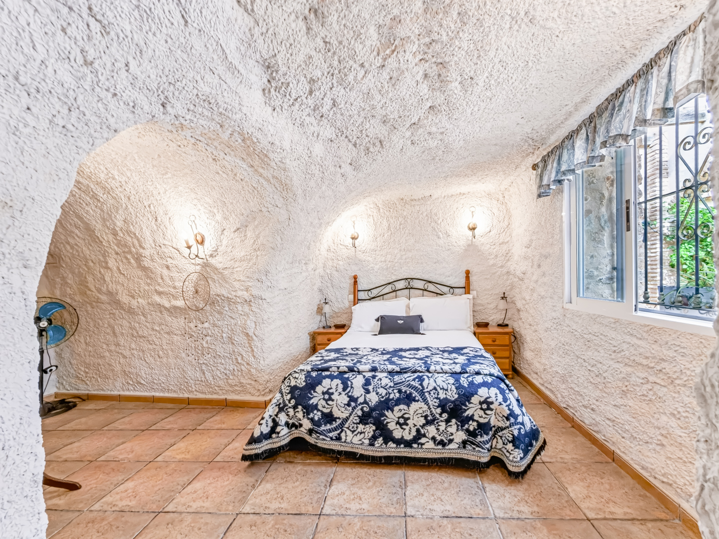 Resale - 6 bedroom 4 bathroom villa and cave house for sale in Las Casicas, Fortuna - paraje de las casicas - Murcia