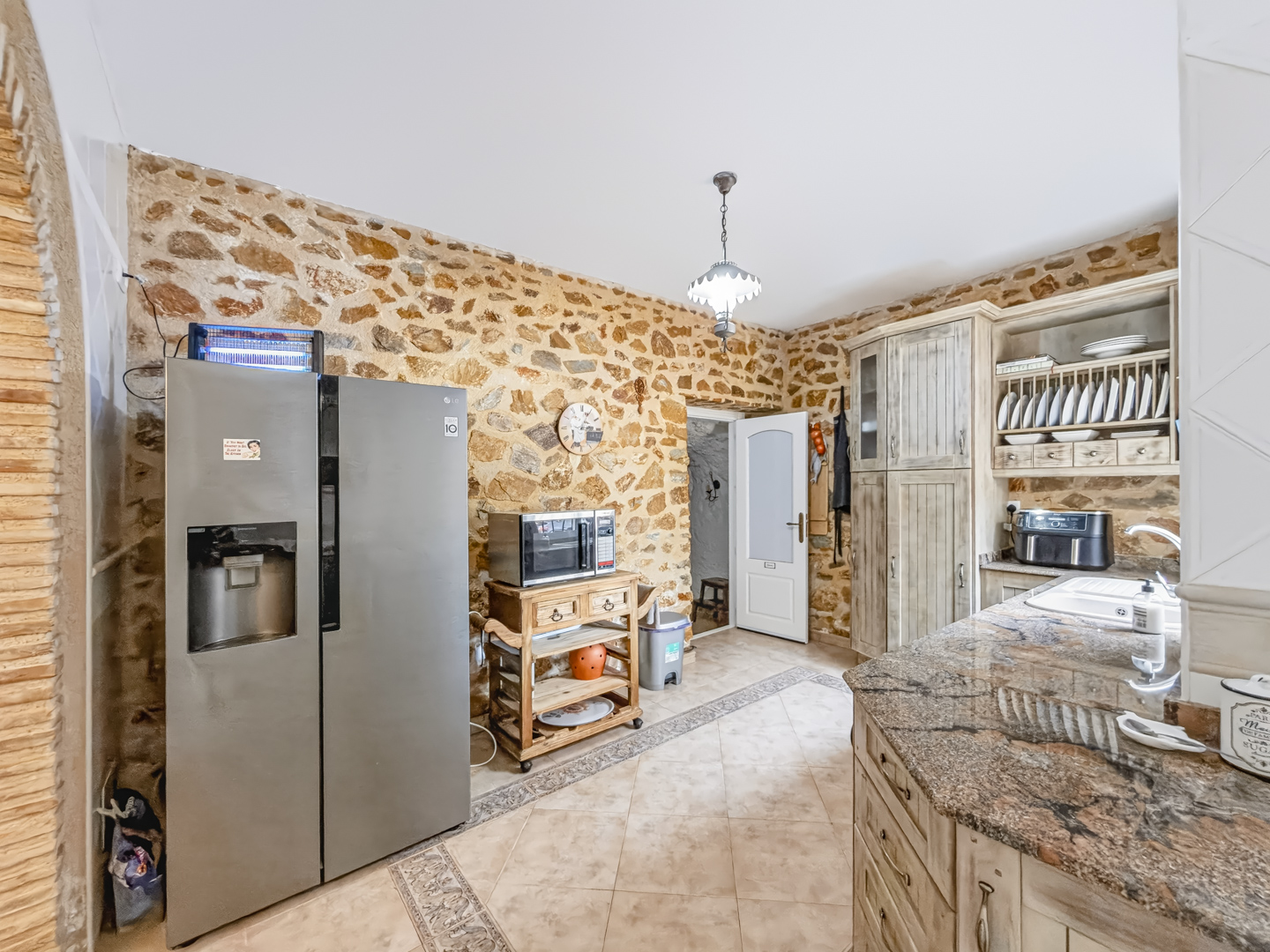 Resale - 6 bedroom 4 bathroom villa and cave house for sale in Las Casicas, Fortuna - paraje de las casicas - Murcia